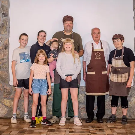 Farmház Turisticna Kmetija Siroko *